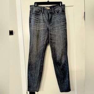 Gray skinny jeans from Madewell